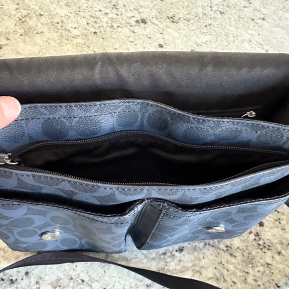 COACH Messenger bag - Picture 8 of 13